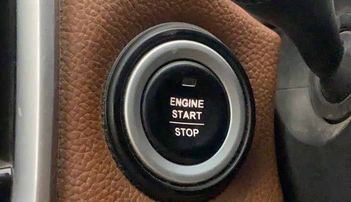 2020 MG HECTOR PLUS SHARP 2.0 DIESEL TURBO MT 6-STR, Diesel, Manual, 64,486 km, Keyless Start/ Stop Button