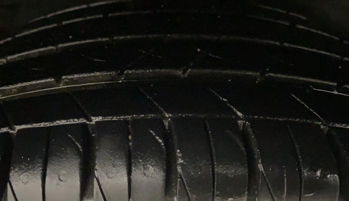 2023 KIA SONET HTX 1.5 DIESEL MT, Diesel, Manual, 18,163 km, Right Rear Tyre Tread