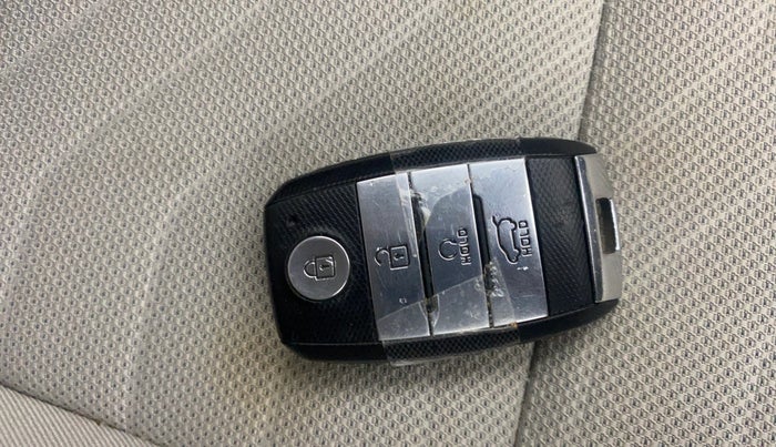 2023 KIA SONET HTX 1.5 DIESEL MT, Diesel, Manual, 18,163 km, Key Close Up