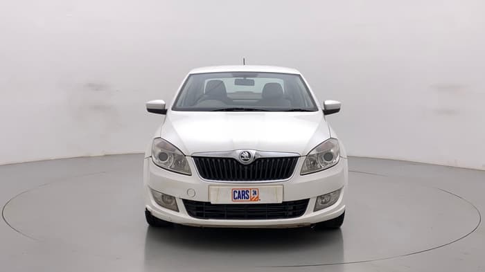 2015 Skoda Rapid 1.5 TDI CR ELEGANCE AT, Diesel, Automatic, 1,07,391 km, Front