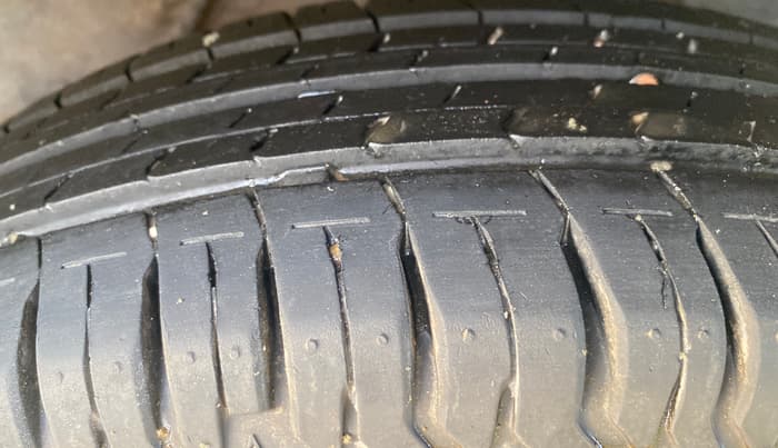 2022 Tata ALTROZ XE PETROL, Petrol, Manual, 18,858 km, Left Rear Tyre Tread