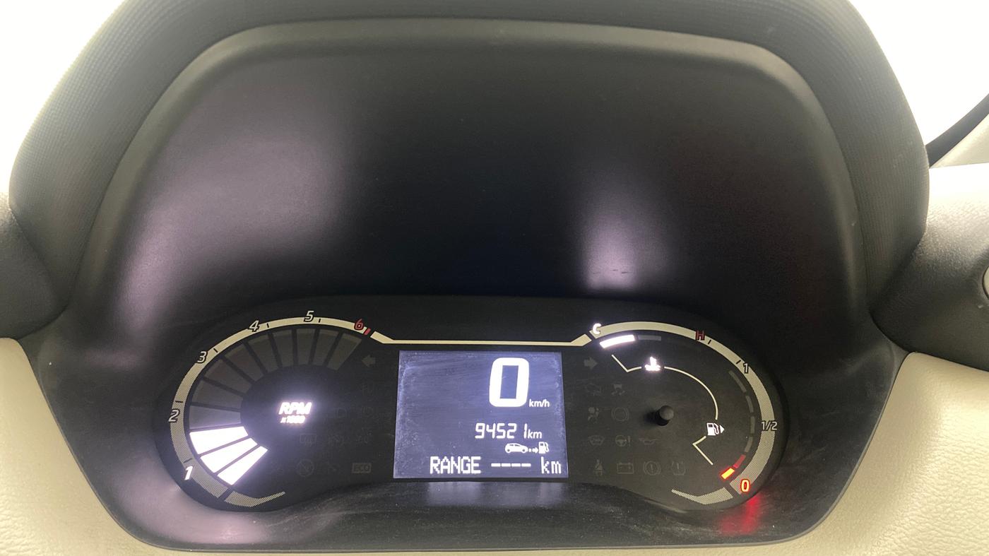 2021 Nissan MAGNITE XL, Petrol, Manual, 94,551 km, Odometer Image