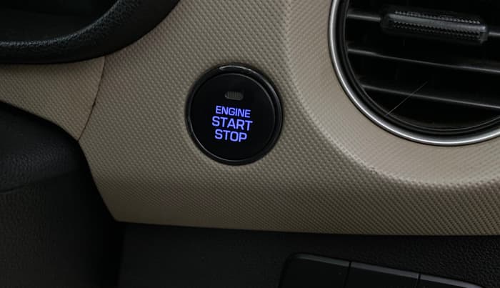 2014 Hyundai Grand i10 SPORTZ 1.2 KAPPA VTVT, Petrol, Manual, 51,681 km, Keyless Start/ Stop Button
