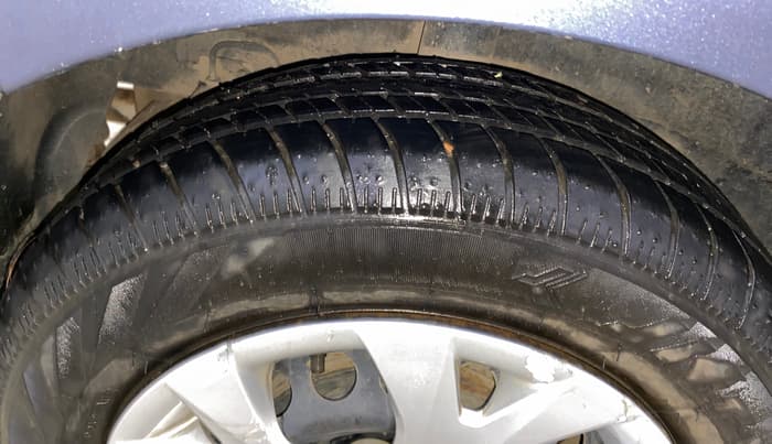 2014 Hyundai Grand i10 SPORTZ 1.2 KAPPA VTVT, Petrol, Manual, 51,681 km, Right Rear Tyre Tread