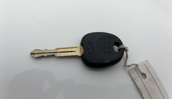 2021 Hyundai VENUE S 1.2, Petrol, Manual, 53,312 km, Key Close Up