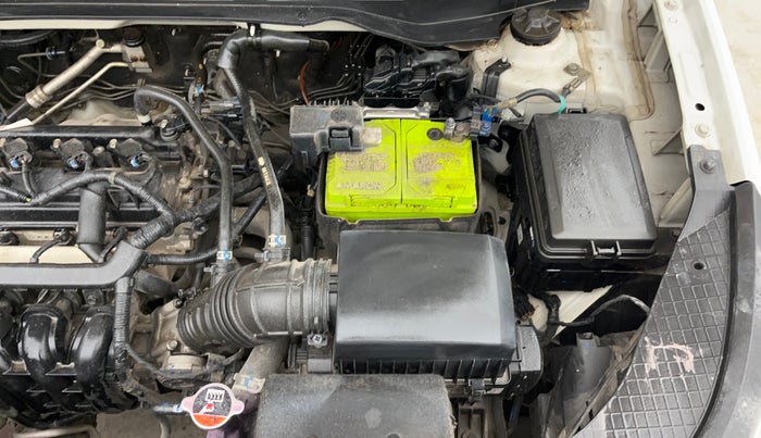 2021 Hyundai VENUE S 1.2, Petrol, Manual, 53,312 km, Engine View - Left