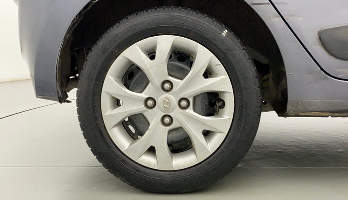 2013 Hyundai Grand i10 MAGNA 1.2 KAPPA VTVT, Petrol, Manual, 41,823 km, Right Rear Wheel