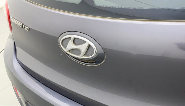 2013 Hyundai Grand i10 MAGNA 1.2 KAPPA VTVT, Petrol, Manual, 41,823 km, Dicky (Boot door) - Slightly dented