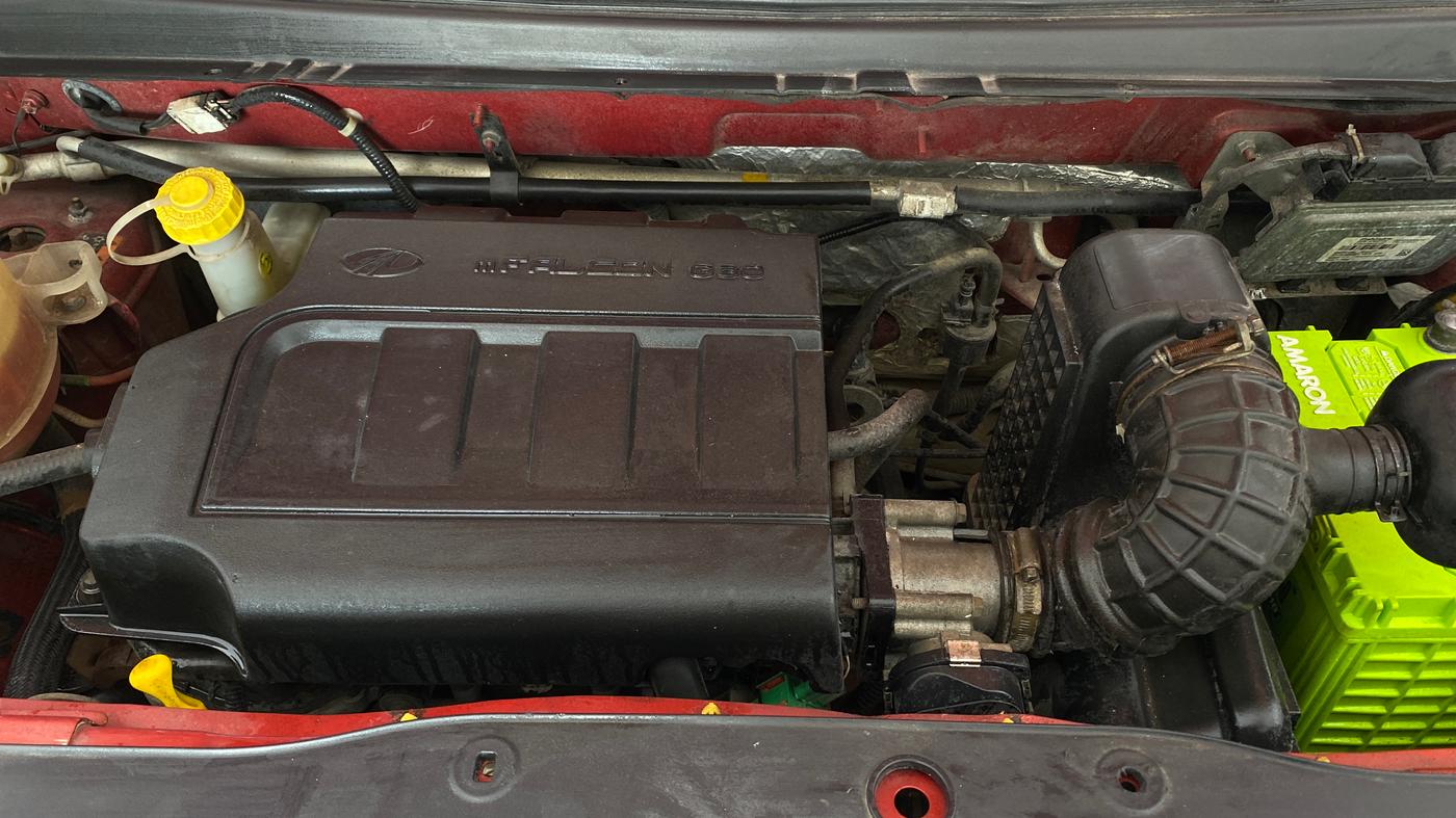 2018 Mahindra KUV 100 NXT K2 P 6 STR, Petrol, Manual, 55,096 km, Engine View