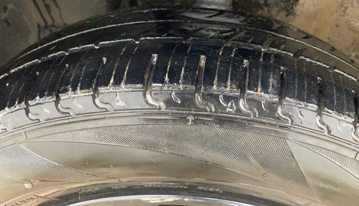 2022 Maruti New Wagon-R ZXI PLUS 1.2, Petrol, Manual, 81,929 km, Left Front Tyre Tread