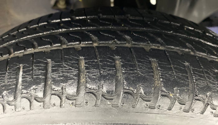 2014 Tata Nano XT TWIST, Petrol, Manual, 8,215 km, Right Front Tyre Tread