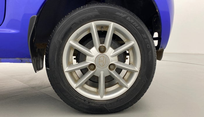 2014 Tata Nano XT TWIST, Petrol, Manual, 8,215 km, Right Front Wheel