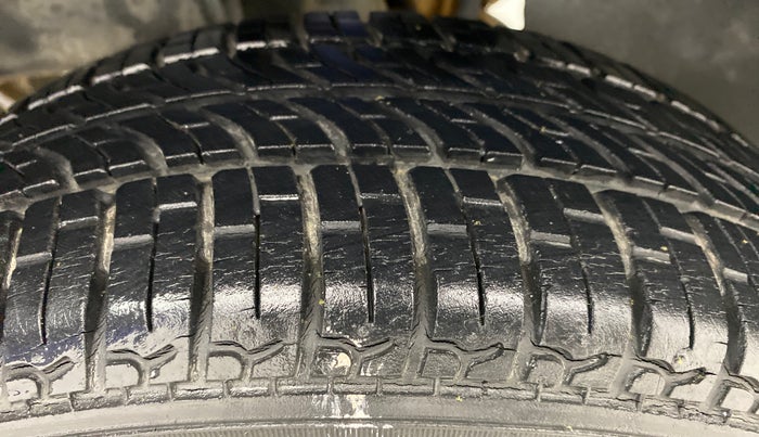 2014 Tata Nano XT TWIST, Petrol, Manual, 8,215 km, Left Rear Tyre Tread