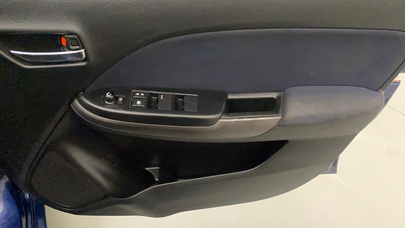 2020 Maruti Baleno DELTA PETROL 1.2, Petrol, Manual, 29,044 km, Driver Side Door Panels Control