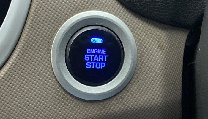 2018 Hyundai Creta SX PLUS 1.6 PETROL, Petrol, Manual, 81,764 km, Keyless Start/ Stop Button