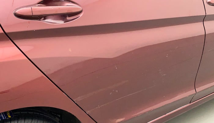 2014 Honda City 1.5L I-VTEC SV, Petrol, Manual, 80,323 km, Right rear door - Minor scratches