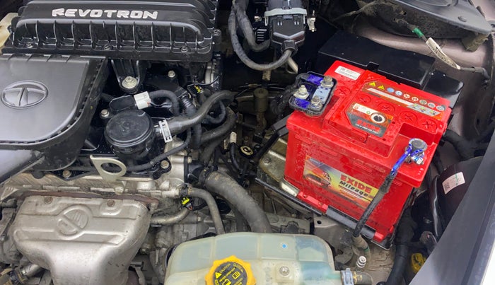 2017 Tata Tiago XT PETROL, Petrol, Manual, 37,680 km, Engine View - Left