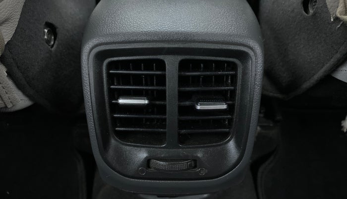 2020 Hyundai AURA SX+ AT 1.2CRDI, Diesel, Automatic, 32,928 km, Rear AC Vents