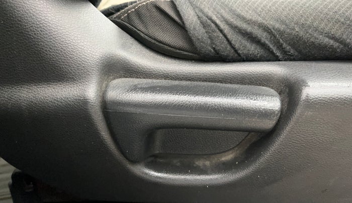 2018 Honda WR-V 1.2L I-VTEC VX MT, Petrol, Manual, 70,726 km, Driver Side Adjustment Panel