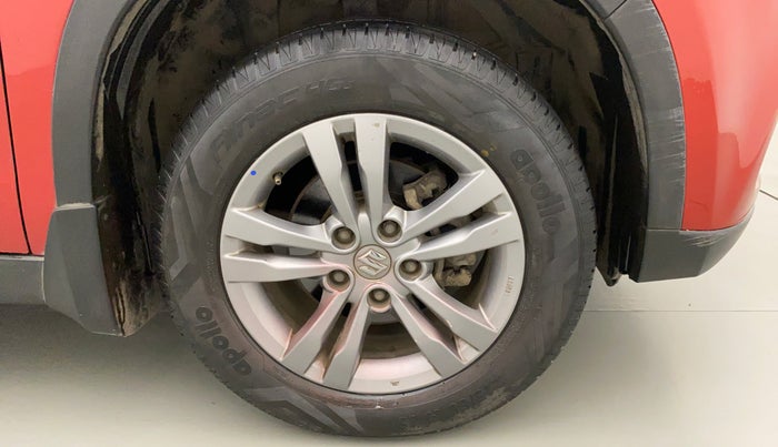 2016 Maruti Vitara Brezza ZDI PLUS DUAL TONE, Diesel, Manual, 58,285 km, Right Front Wheel