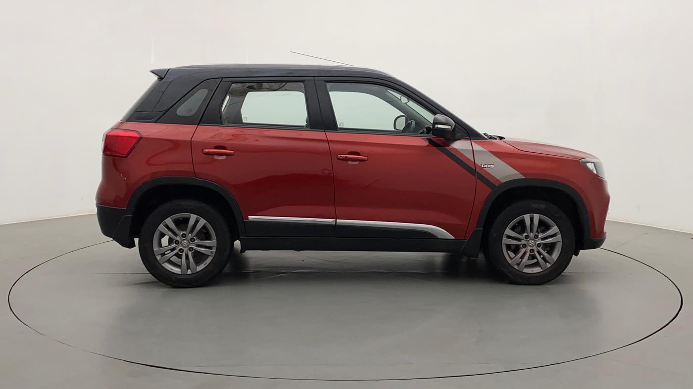 2016 Maruti Vitara Brezza ZDI PLUS DUAL TONE, Diesel, Manual, 58,285 km, Right Side