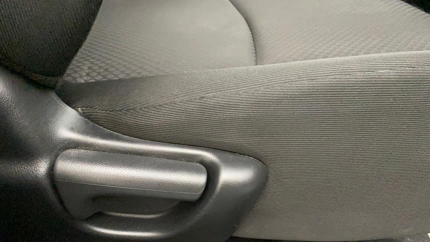 2017 Honda BR-V 1.5L I-VTEC E, Petrol, Manual, 23,429 km, Driver Side Adjustment Panel