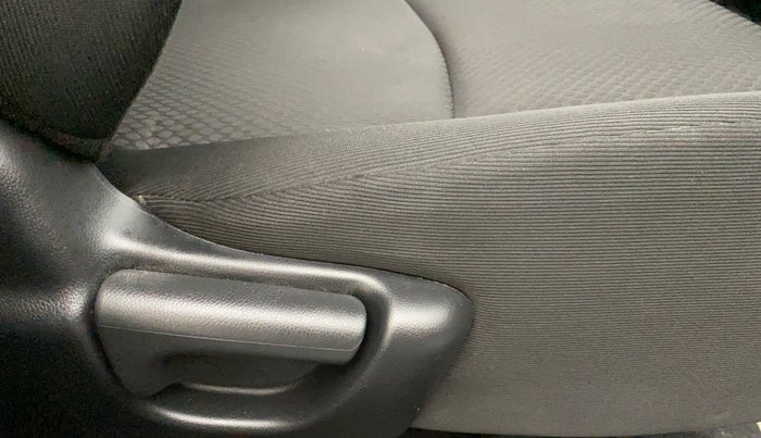 2017 Honda BR-V 1.5L I-VTEC E, Petrol, Manual, 23,429 km, Driver Side Adjustment Panel