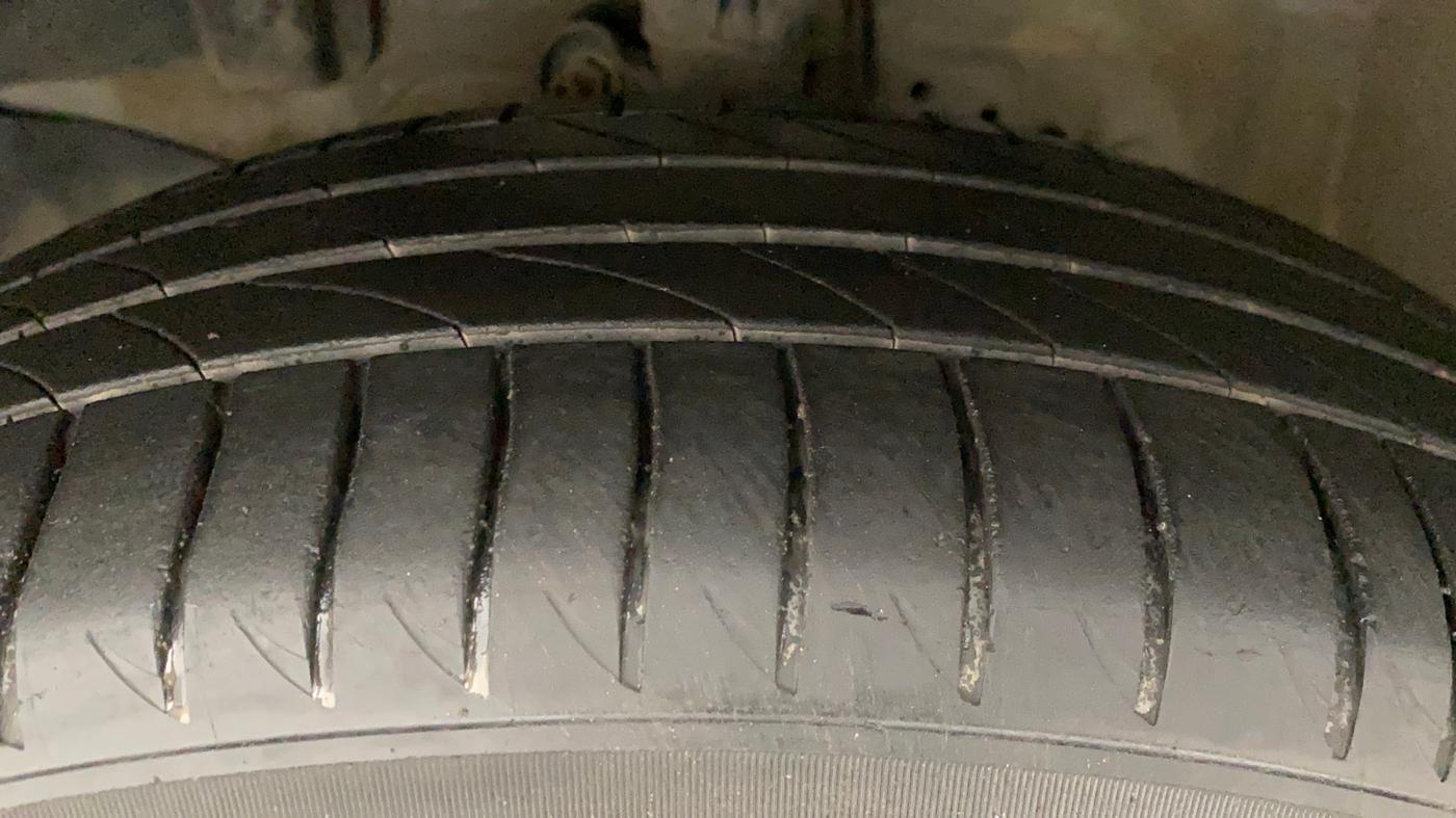 2017 Honda BR-V 1.5L I-VTEC E, Petrol, Manual, 23,429 km, Left Front Tyre Tread