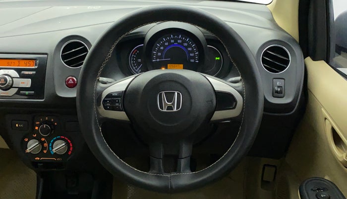 2015 Honda Amaze 1.2L I-VTEC S, Petrol, Manual, 1,05,587 km, Steering Wheel Close Up