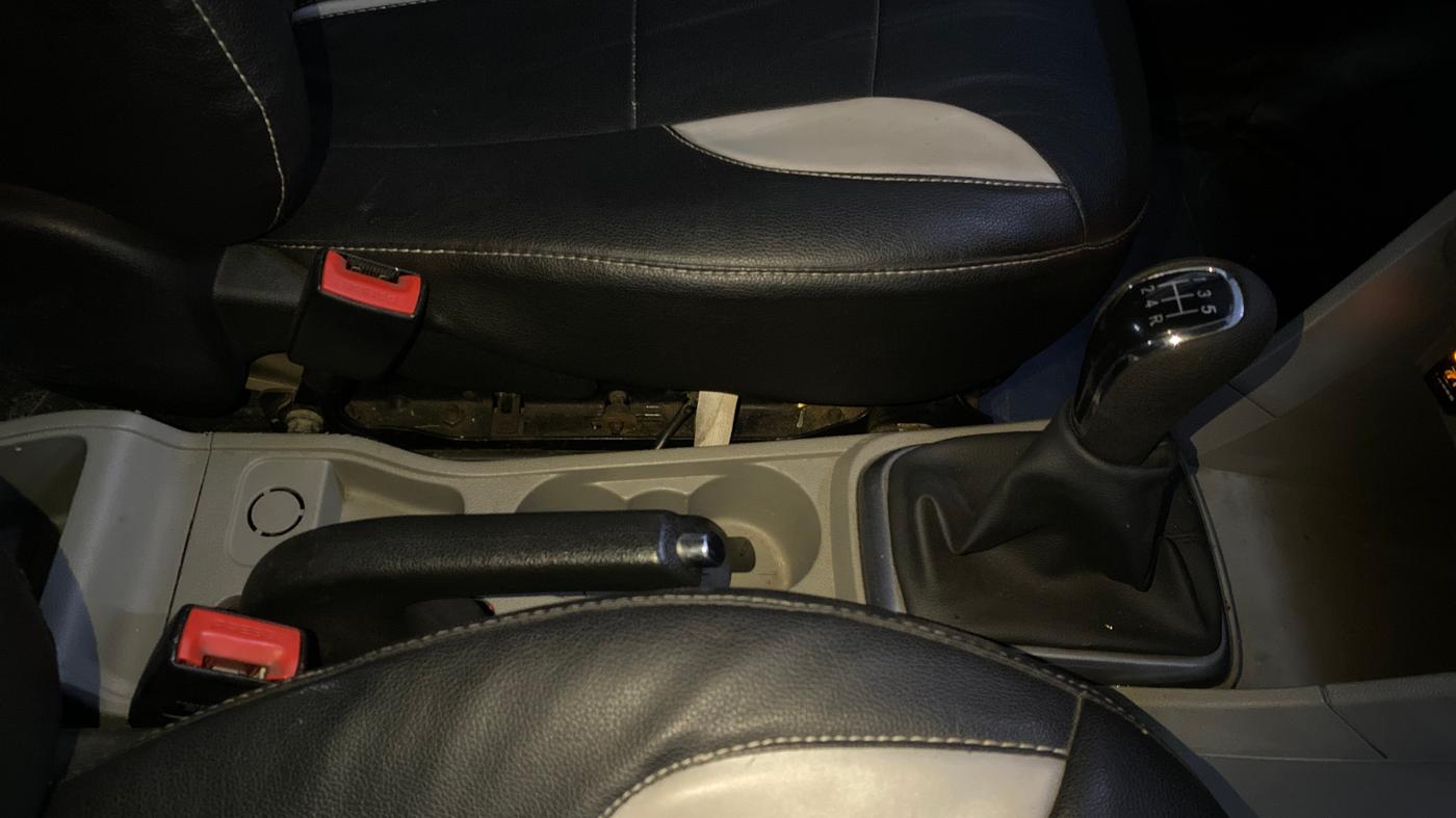 2019 Tata Tiago WIZZ EDITION PETROL, CNG, Manual, 92,379 km, Gear Lever