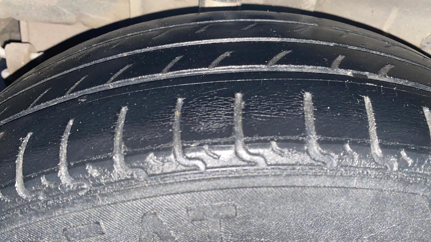 2019 Tata Tiago WIZZ EDITION PETROL, CNG, Manual, 92,379 km, Right Rear Tyre Tread