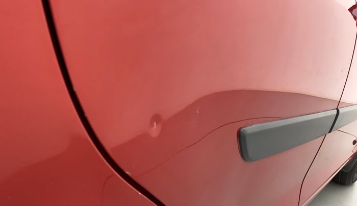 2013 Maruti Swift VDI, Diesel, Manual, 40,551 km, Right rear door - Slightly dented