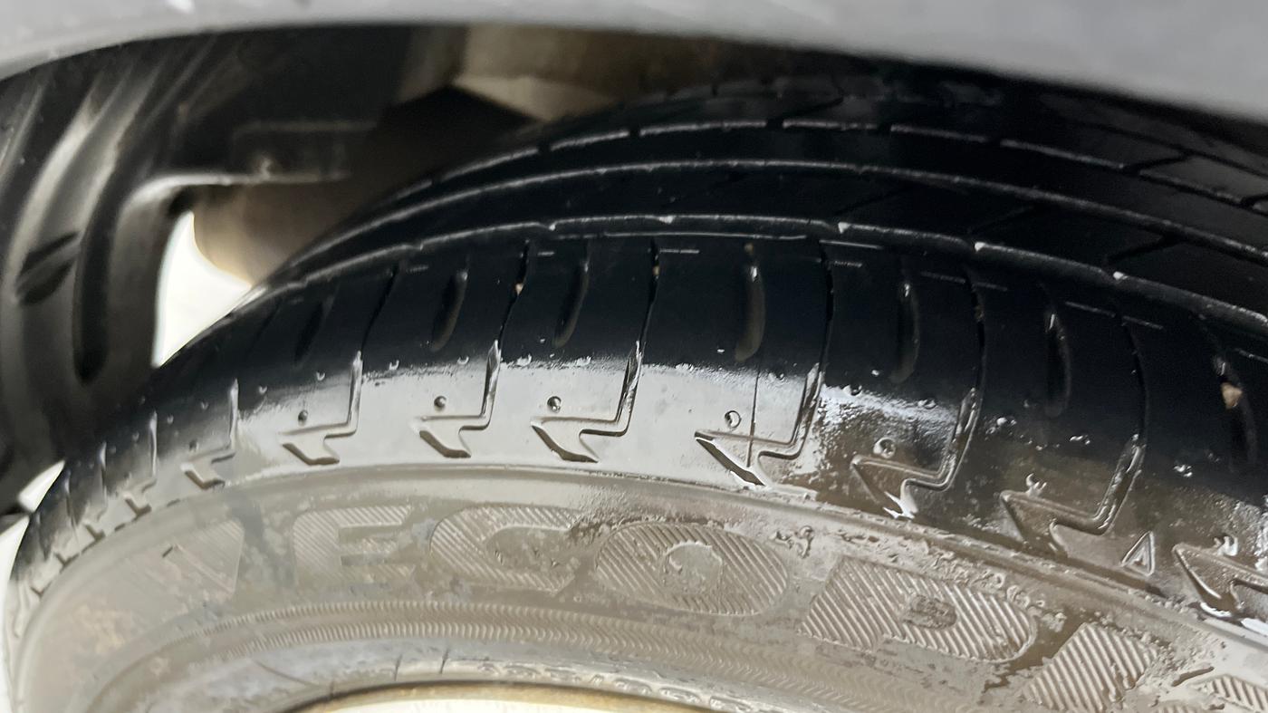 2017 Honda WR-V 1.2L I-VTEC VX MT, Petrol, Manual, 75,328 km, Right Rear Tyre Tread