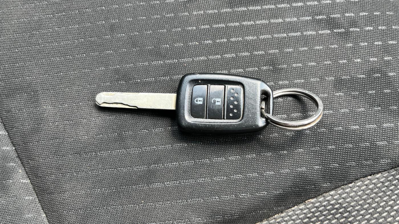 2017 Honda WR-V 1.2L I-VTEC VX MT, Petrol, Manual, 75,328 km, Key Close Up