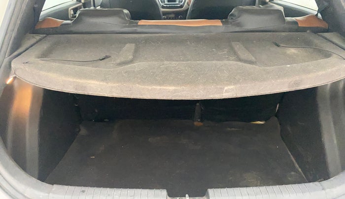 2015 Hyundai Elite i20 ASTA 1.2, Petrol, Manual, 69,164 km, Boot Inside