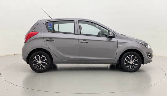2014 Hyundai i20 MAGNA O 1.2, Petrol, Manual, 18,483 km, Right Side View