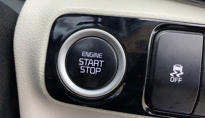 2022 KIA SONET HTX 1.0 DCT, Petrol, Automatic, 42,758 km, Keyless Start/ Stop Button