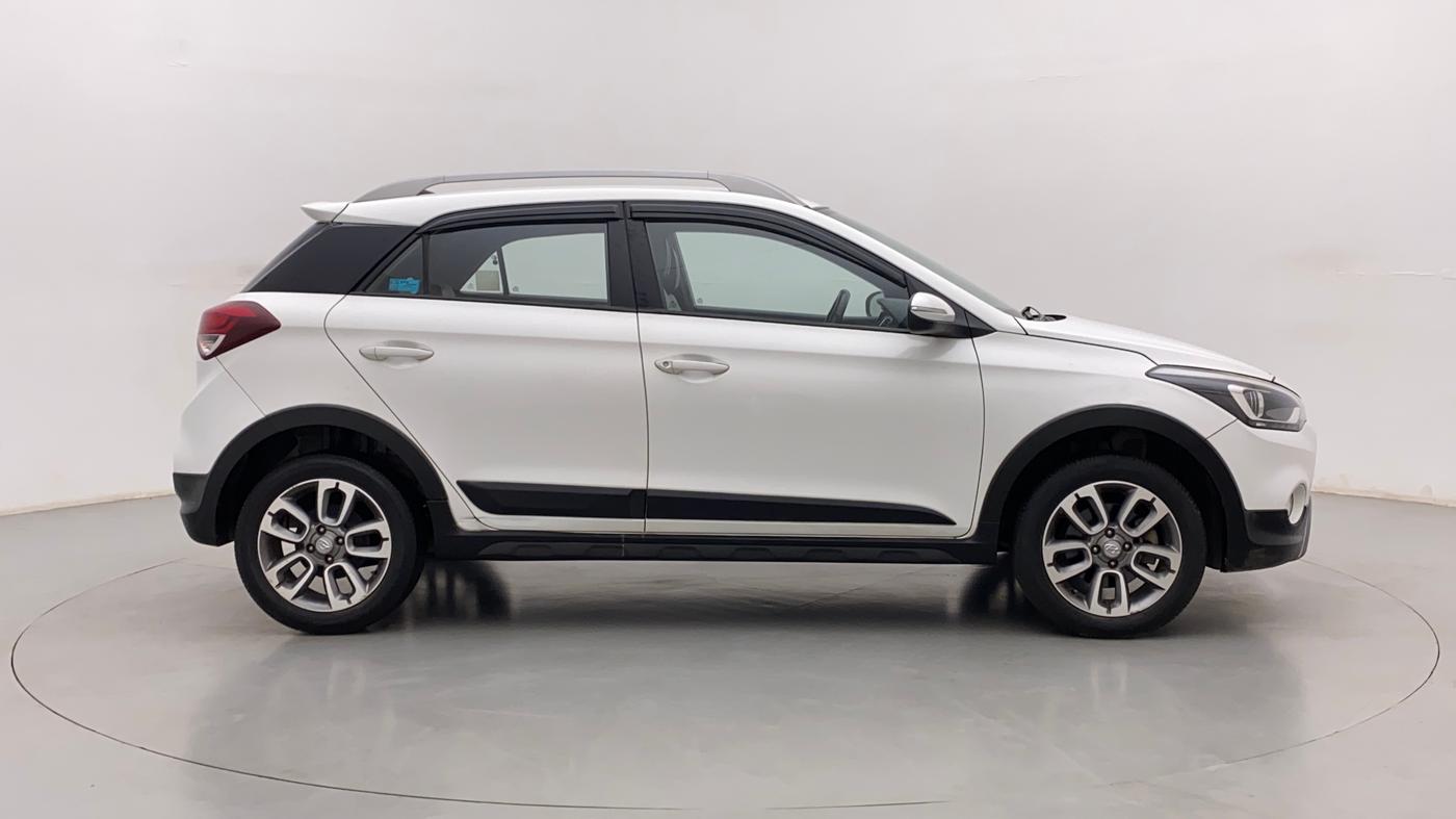 2017 Hyundai i20 Active 1.2 S, Petrol, Manual, 37,939 km, Right Side View