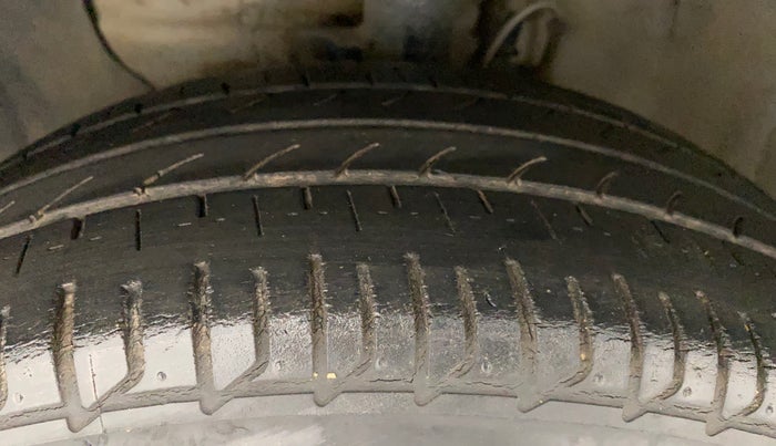 2017 Hyundai i20 Active 1.2 S, Petrol, Manual, 37,939 km, Left Front Tyre Tread