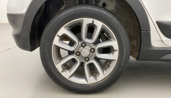 2017 Hyundai i20 Active 1.2 S, Petrol, Manual, 37,939 km, Right Rear Wheel