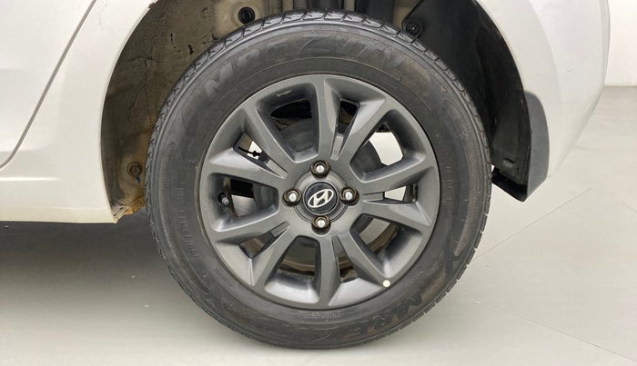 2019 Hyundai Elite i20 1.2 SPORTS PLUS VTVT CVT, Petrol, Automatic, 30,638 km, Left Rear Wheel
