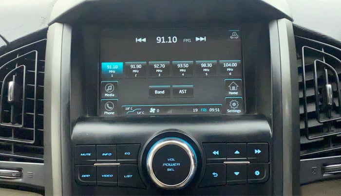 2015 Mahindra XUV500 W10, Diesel, Manual, 57,926 km, Infotainment System