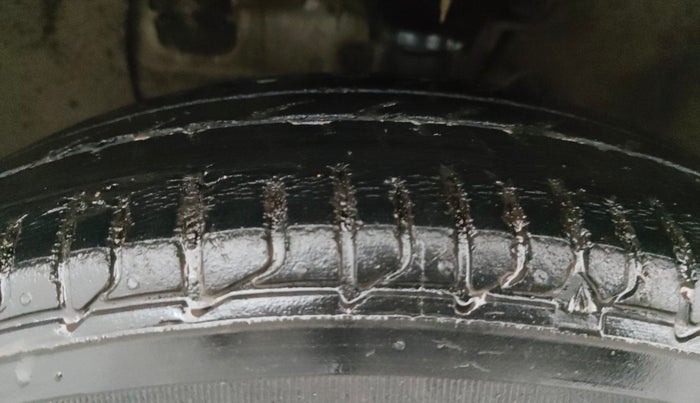 2017 Hyundai Elite i20 SPORTZ 1.2, Petrol, Manual, 47,328 km, Left Front Tyre Tread