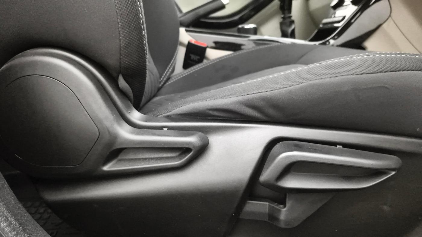 2022 Tata NEXON XZ PLUS PETROL, Petrol, Manual, 50,400 km, Driver Side Adjustment Panel