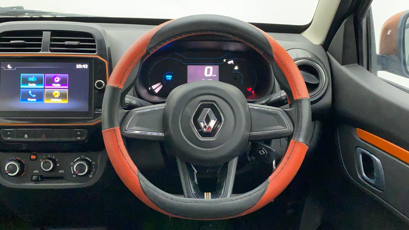 2021 Renault Kwid CLIMBER 1.0 (O), Petrol, Manual, 24,136 km, Steering Wheel Close Up