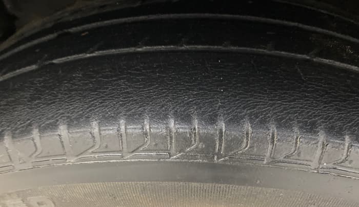 2017 Honda Jazz 1.2L I-VTEC S, Petrol, Manual, 70,574 km, Left Front Tyre Tread