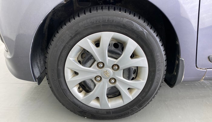 2013 Hyundai Grand i10 SPORTZ 1.2 KAPPA VTVT, Petrol, Manual, 60,634 km, Left Front Wheel