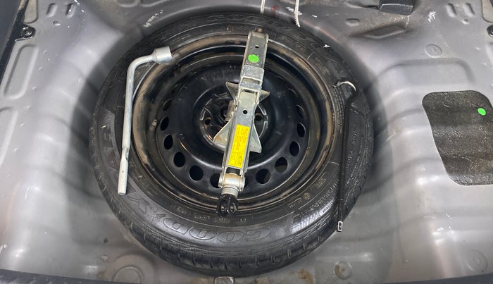 2013 Hyundai Grand i10 SPORTZ 1.2 KAPPA VTVT, Petrol, Manual, 60,634 km, Spare Tyre