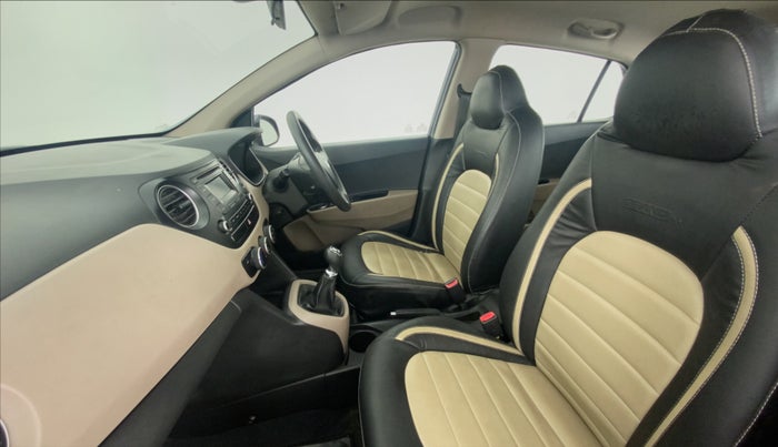 2013 Hyundai Grand i10 SPORTZ 1.2 KAPPA VTVT, Petrol, Manual, 60,634 km, Right Side Front Door Cabin