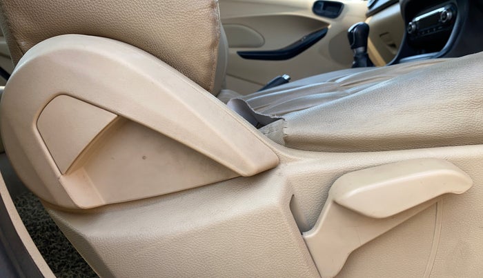 2017 Ford Figo Aspire TITANIUM 1.2 PETROL, CNG, Manual, 85,056 km, Driver Side Adjustment Panel